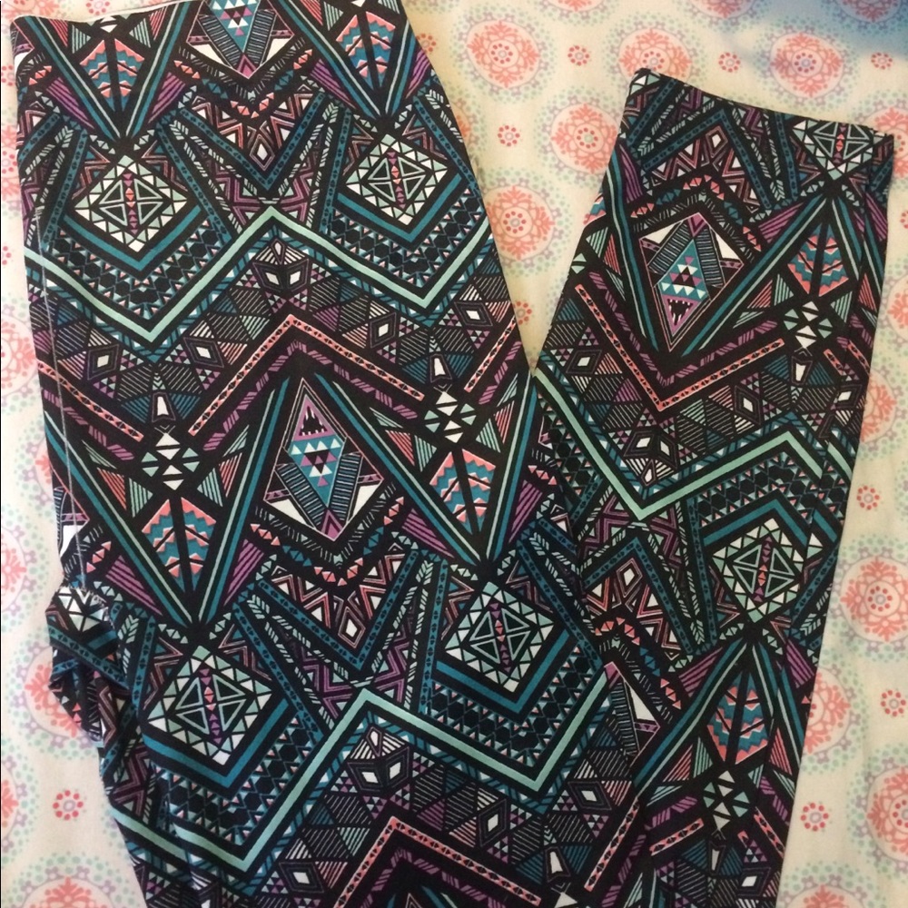 Geometric print leggings